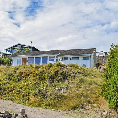 Holiday home Cozy In With House Sea View Melsomvik