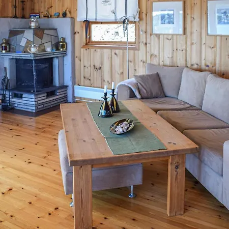 Cozy In With House Sea View Holiday home *