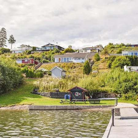 Cozy In With House Sea View Melsomvik